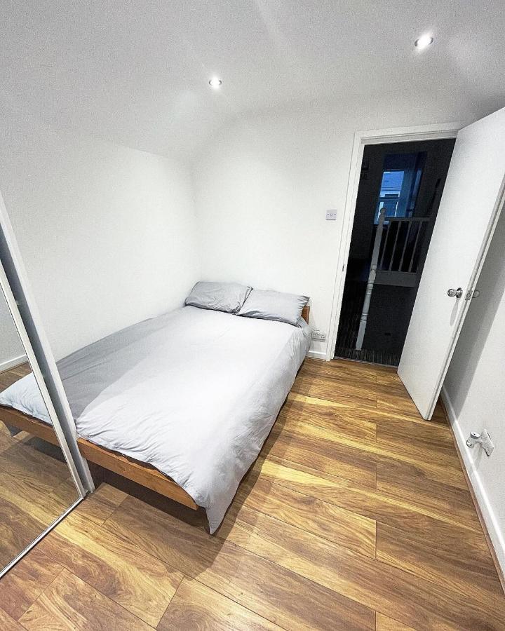 Ak Serviced Apartments - Exclusive Two-Bedroom Apartment Cardiff Dış mekan fotoğraf